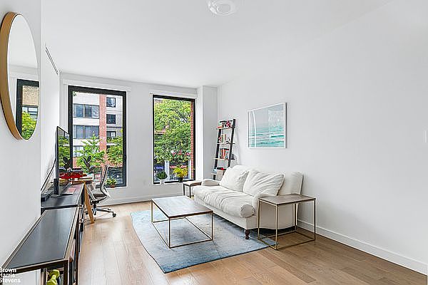 1st image of 465 Pacific St #2C