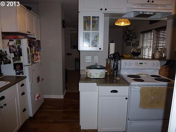 5th image of 3115 Van Allman Ave