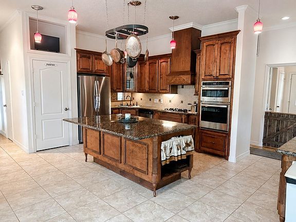 5th image of 21015 Imperial Oak Dr