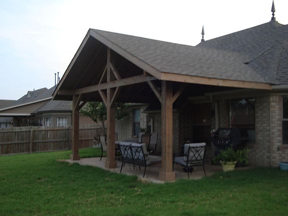 Outdoor entertaining space