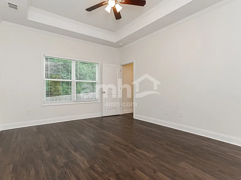 121 Coulter Woods Dr — Photo 13