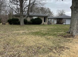 25414 Lawrenceville Rd, Sunman, IN 47041