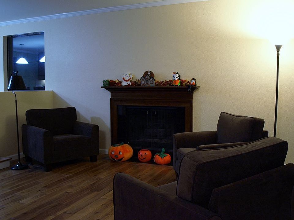 1st image of 21831 NE 18th Way