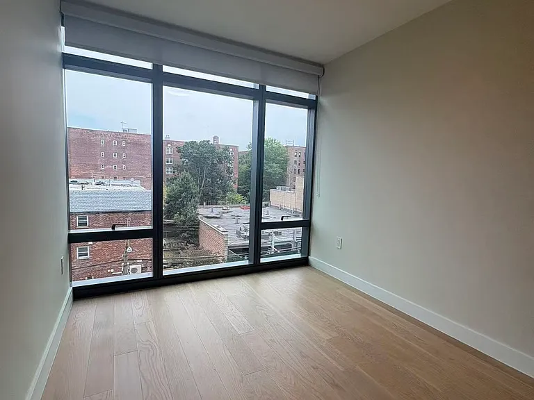 3820 Parsons Blvd #4 — Photo 7