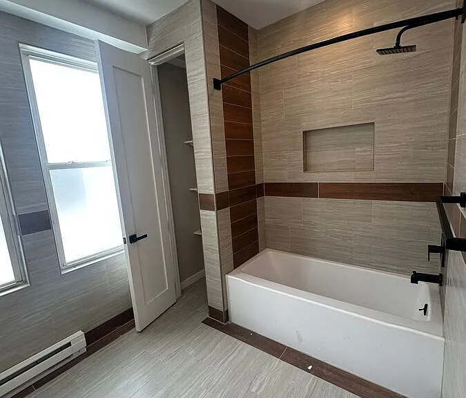 20-28 Otis St #28G — Photo 10