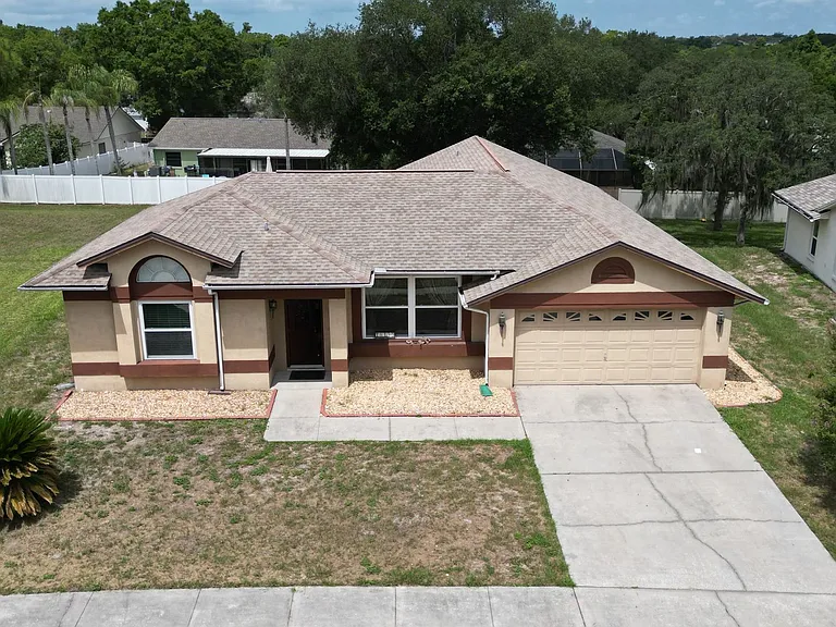 10435 Crestfield Dr — Photo 49