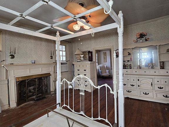 24th image of 2083 Harvey Point Road