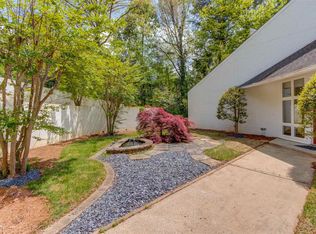 710 S Brighton Ct NW, Atlanta, GA 30327