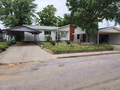 203 Oak St, Elgin, OK, 73538