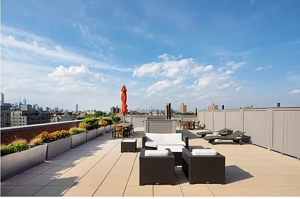 Rented by Bond New York | media 10