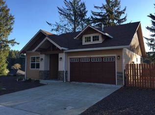 5734 NE Voyage Ave, Lincoln City, OR