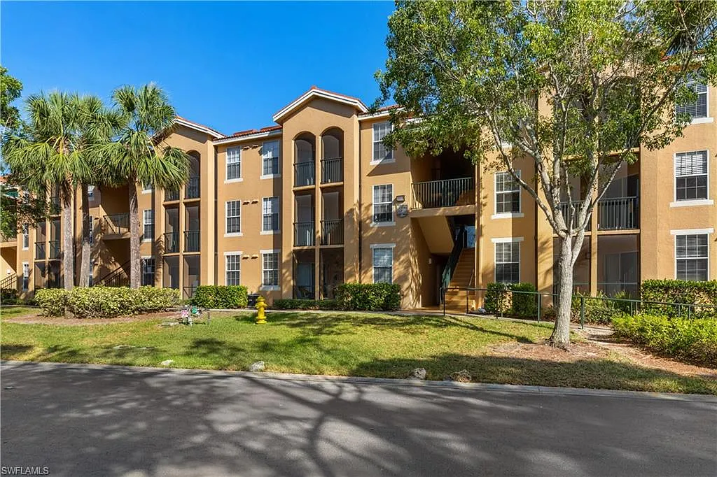 1 bed, 1.0 bath, 602 sqft, $1,575 — Photo 3