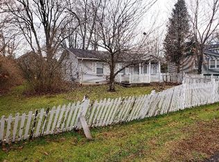 18 Ford Ave, Highland Mills, NY 10930