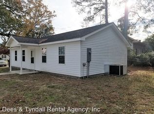 407 SE 3rd St, Snow Hill, NC 28580