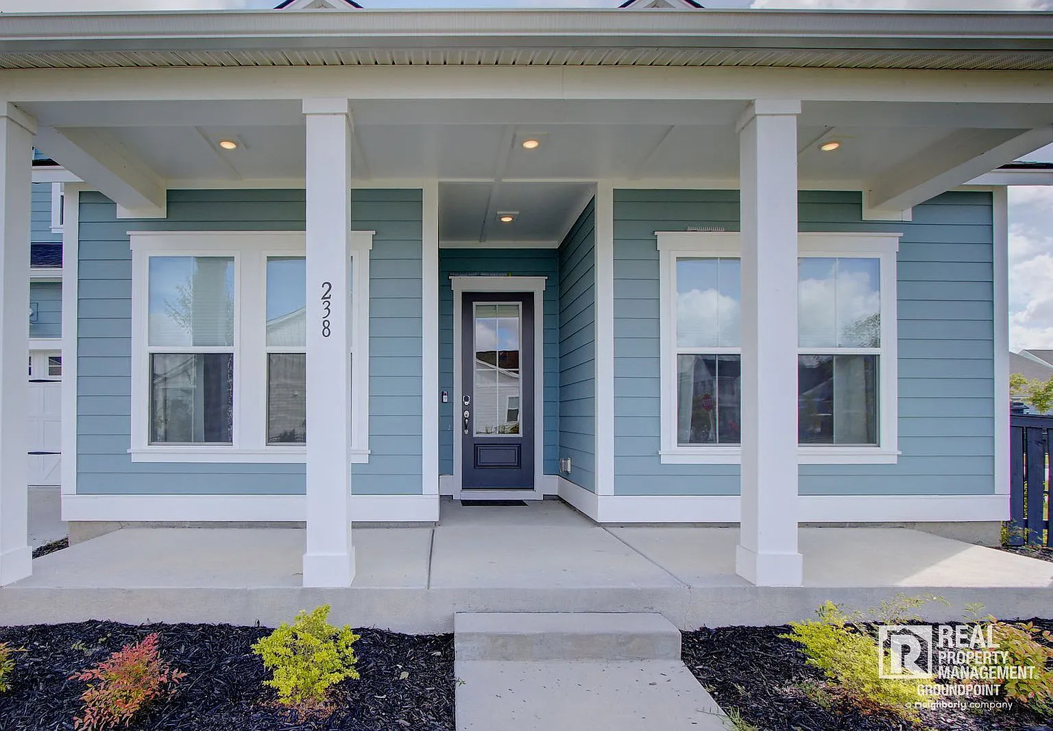 4 bed, 4.0 bath, 2477 sqft, $3,500 — Photo 3
