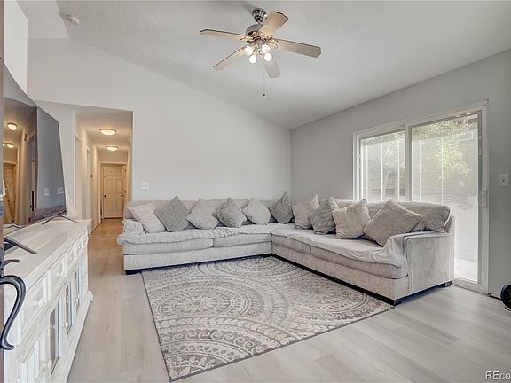 2nd image of 4208 Laurel Drive