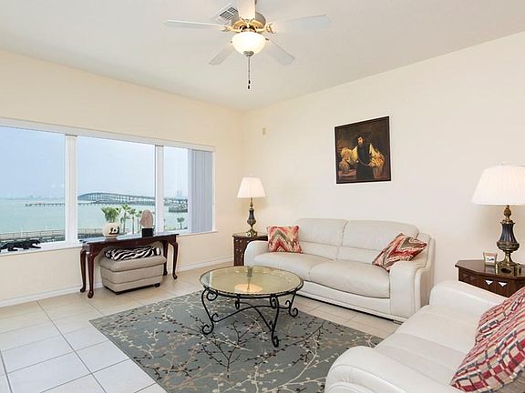 3rd image of 301 E Houston St Unit 3304