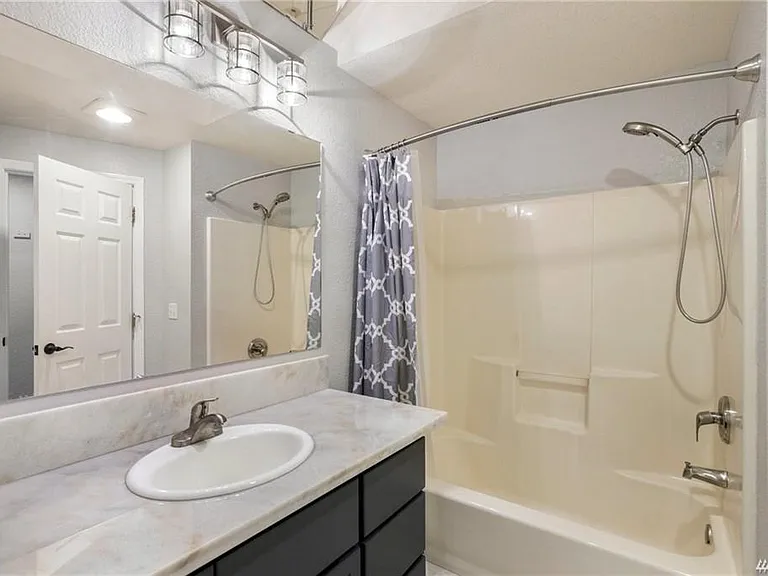11922 Issaquah Hobart Rd SE — Photo 27