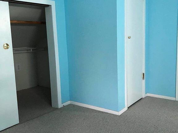 5th image of 5117 217th St