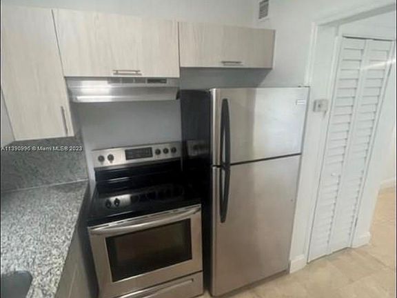 4th image of 1737 Liberty St Unit 3