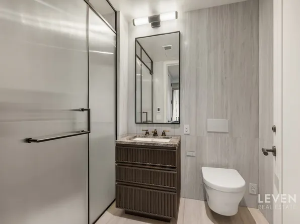 515 West 18th Street image 4 of 11