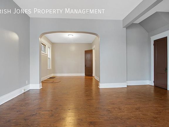 2nd image of 929 Hertel Ave