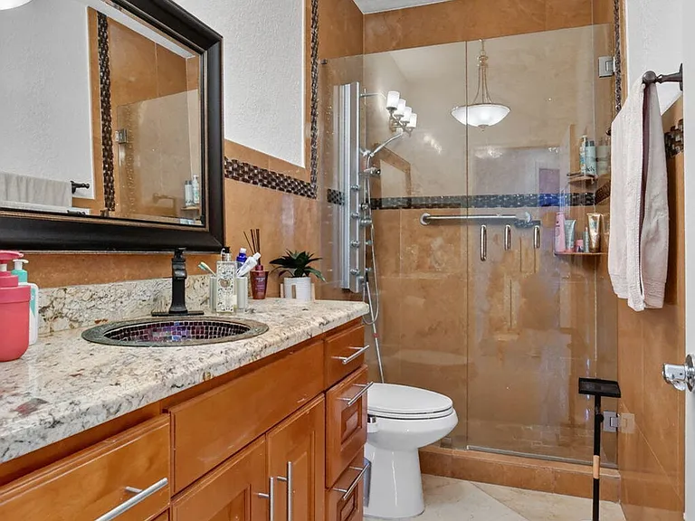 12466 Baywind Ct — Photo 35