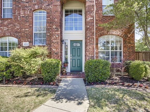 3rd image of 4544 Highridge Dr