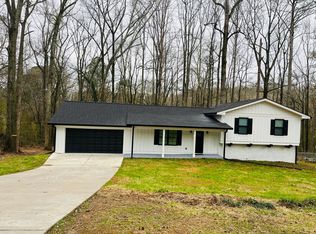 4 Cedar Ct, Newnan, GA 30263