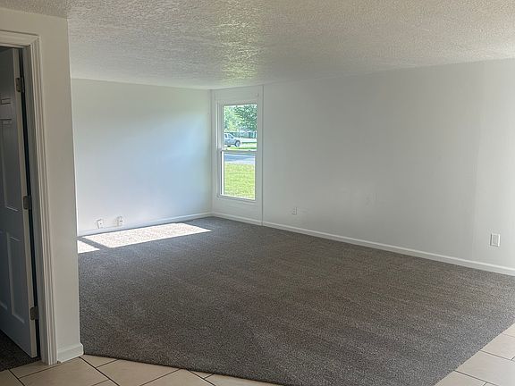5th image of 277 N Madison Ave