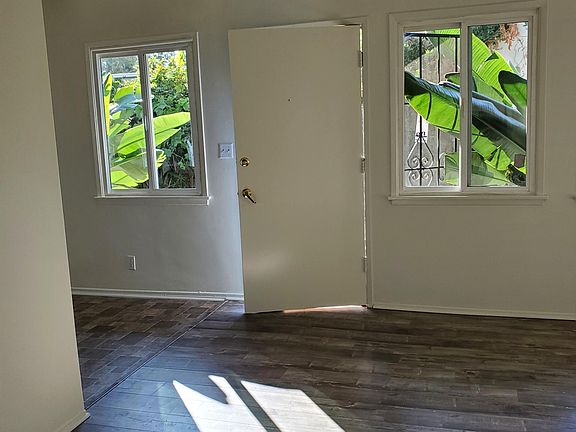 3rd image of 1911 17th St APT 2