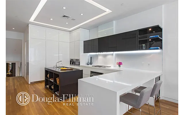 Sold by Douglas Elliman | media 3