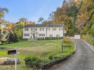 11 Jeffrey Rd, Greenwich, CT 06830
