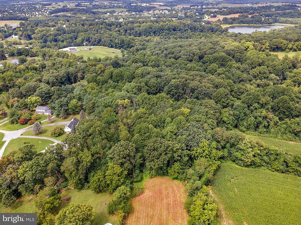 1st image of Old Manchester Rd