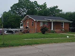305 N 15th St, Van Buren, AR 72956