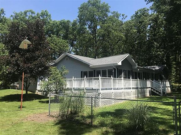 5th image of 8964 Park Blvd