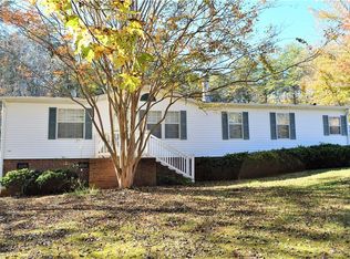201 Stone Fox Rd, Summerfield, NC 27358