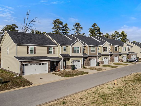 2nd image of 307 Masters Way