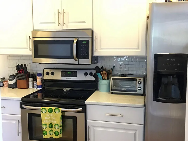 605 N Irving St #22 — Photo 7
