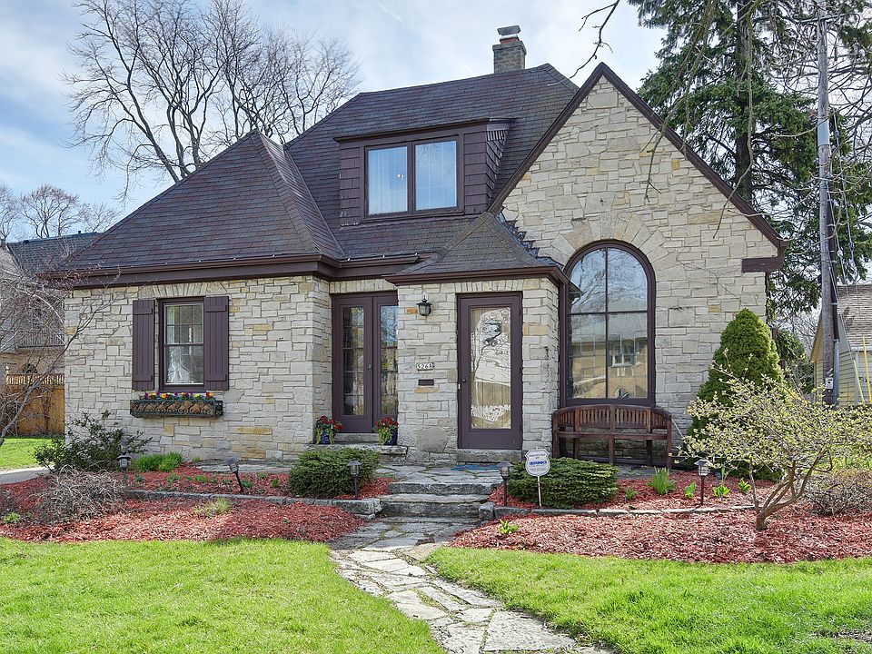 1st image of 5268 N Idlewild Ave