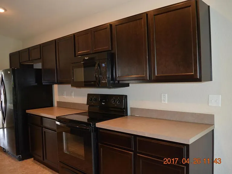 3858 Fieldstone Cir — Photo 4