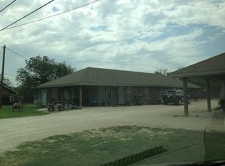138 Nolan St UNIT A, Tye, TX 79563