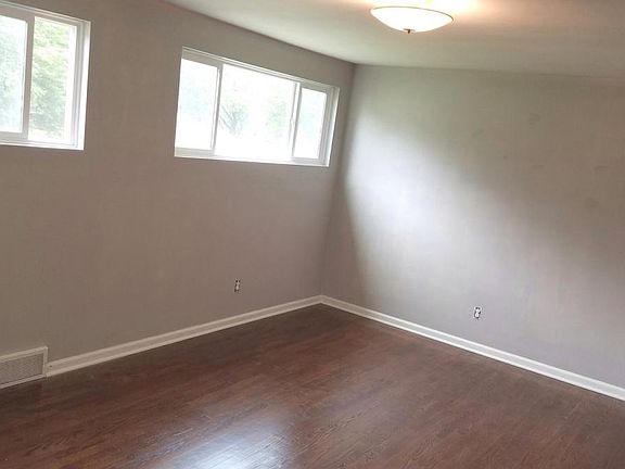 5th image of 11360 Minor Dr Fl 2nd
