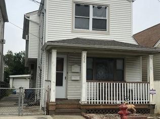 298 Jeffries St, Perth Amboy, NJ 08861