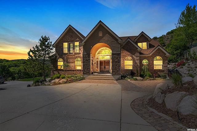1st image of 1481 E Bald Mountain Cir