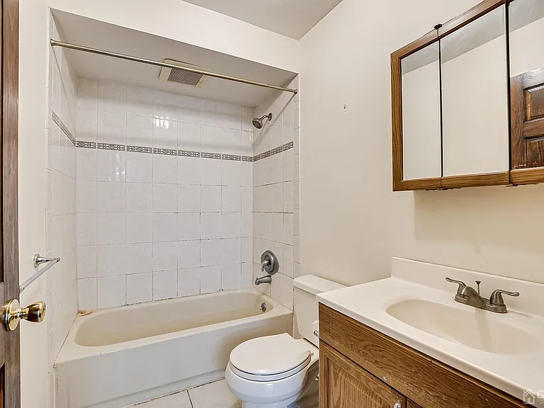 135-C Beverly Hill Ter — Photo 17