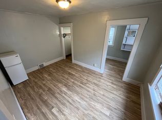 5011 15th Ave NE #2, Seattle, WA 98105