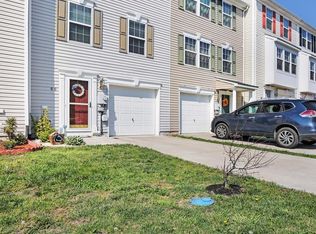 60 Witherspoon Ct, Falling Waters, WV 25419