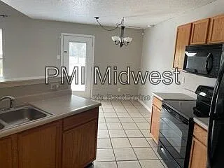 3 bed, 2.5 bath, 1314 sqft, $1,779 — Photo 4