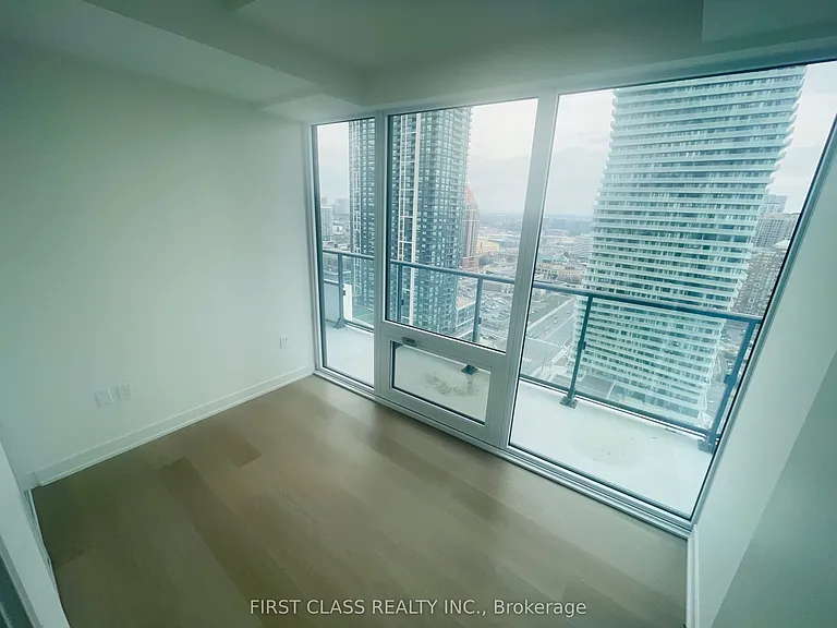 448 Burnhamthorpe Rd W #2608 — Photo 8
